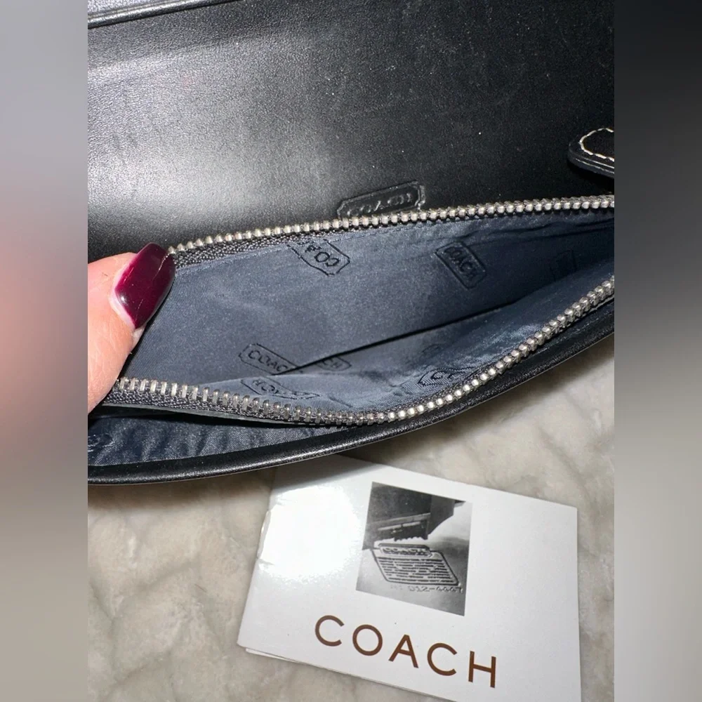 Coach Black Signature Continental Wallet